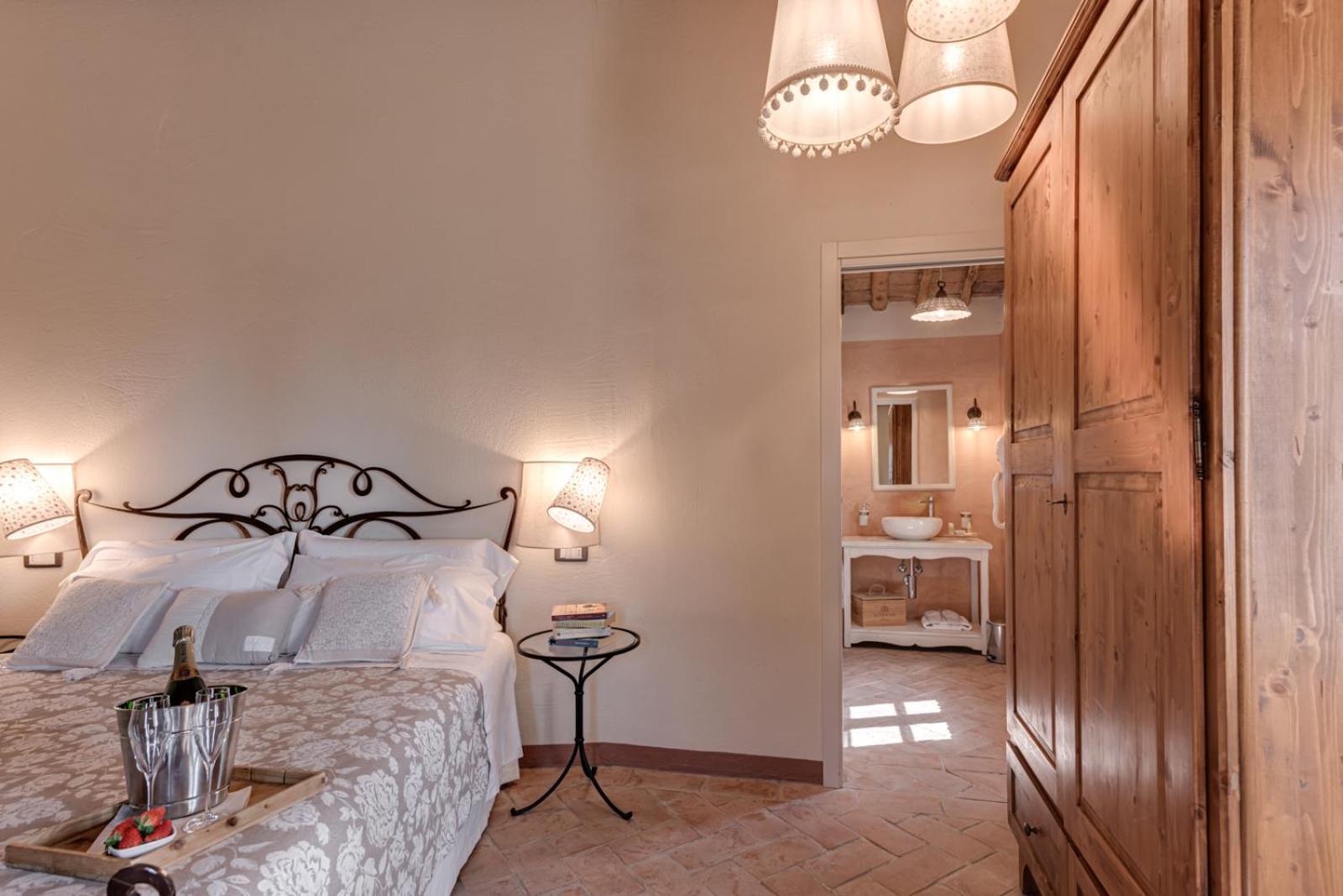 Locanda Dell'Aioncino Бибона Екстериор снимка