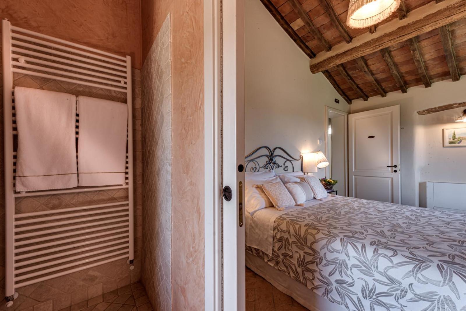 Locanda Dell'Aioncino Бибона Екстериор снимка